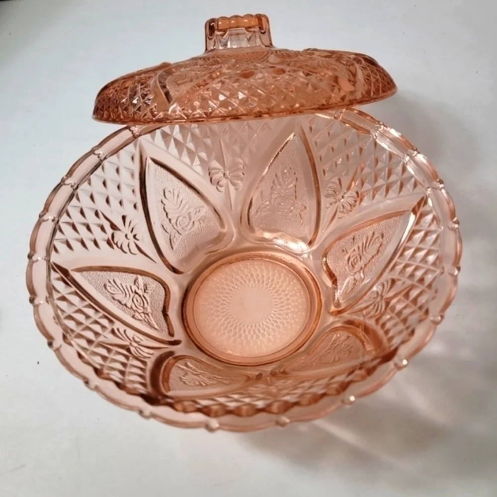 Vintage Glass KIG Indonesian Glass Candy Dish Pink Hearts Pattern - Picture 4 of 12